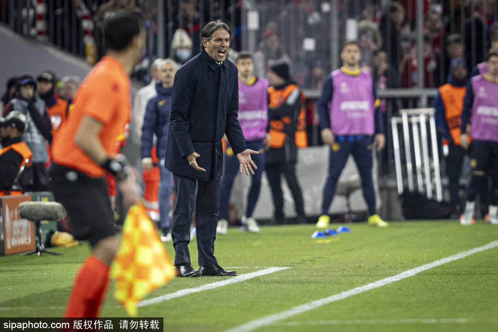 开云体育登录-防守如铁壁一般的球队取得胜利，实力稳固