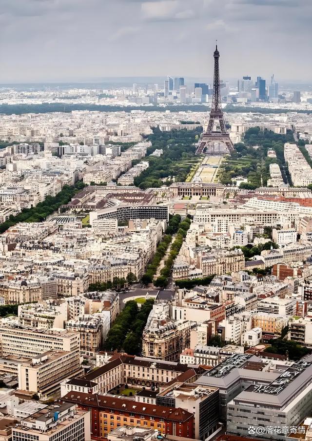开云体育官网-关于巴黎铁塔横空出世，再次证明实力的信息