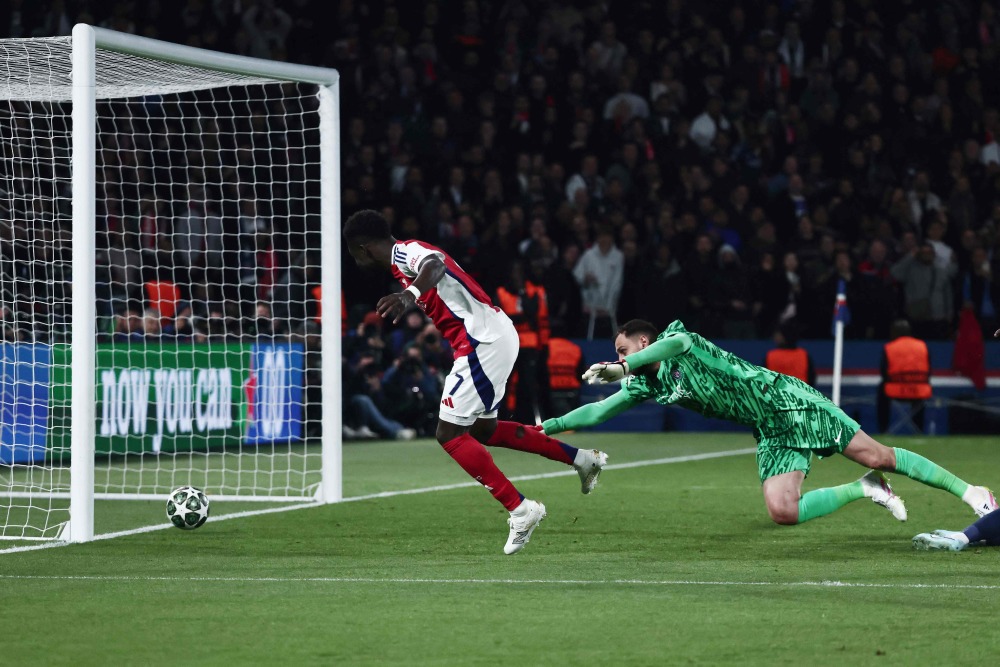 巴黎圣日耳曼火力全开，晋级欧洲足球锦标赛决赛