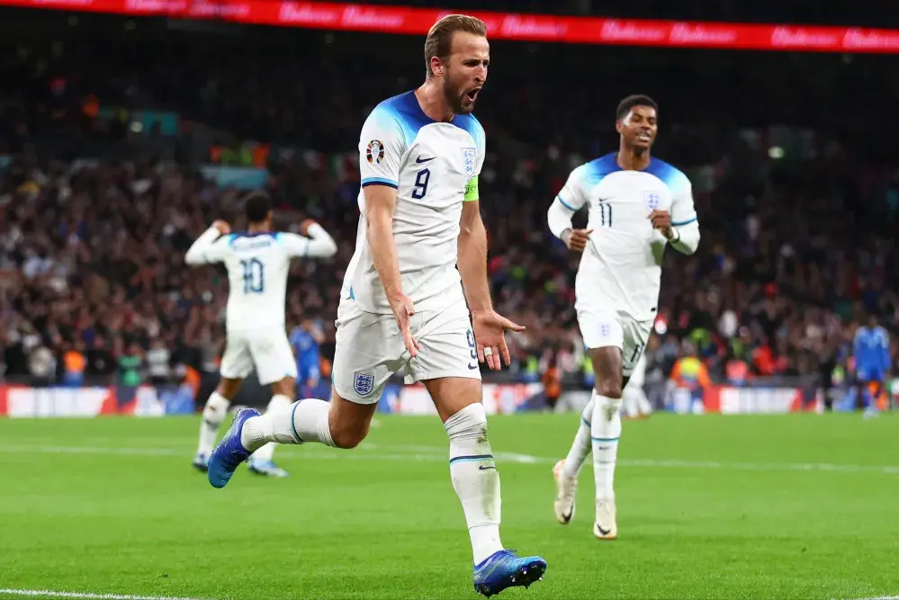 英格兰队奋勇晋级欧洲杯预选赛决赛