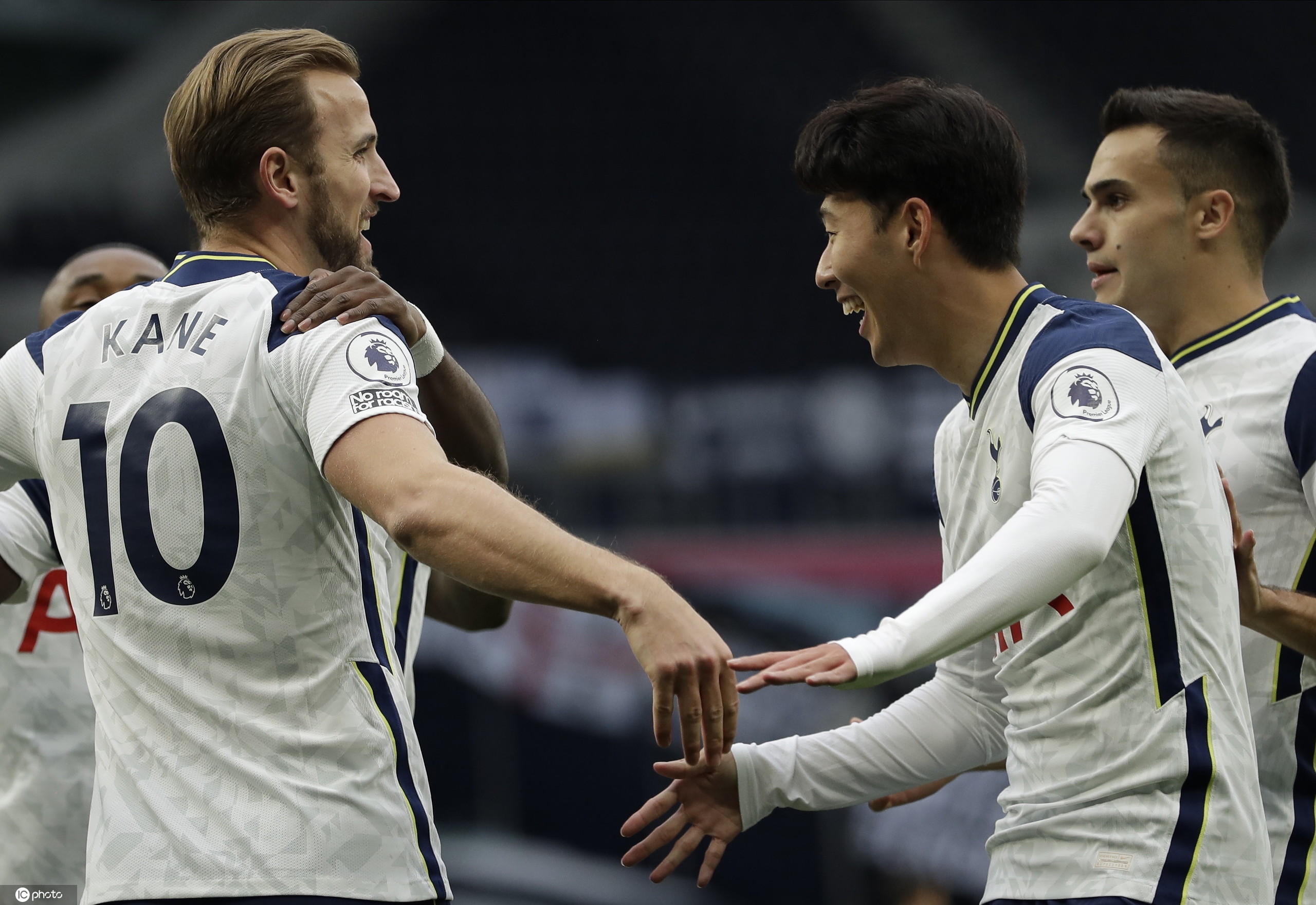 开云体育入口-AC米兰战平热刺，凯恩帽子戏法英超