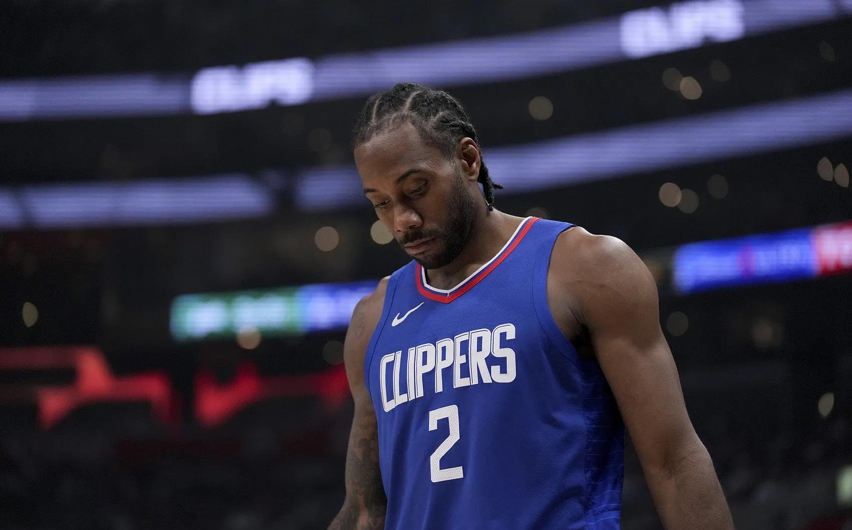 快船惊险胜魔术，擒下六连胜