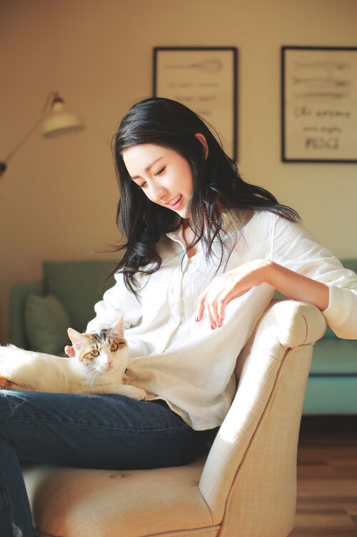 开云体育下载-克莱关键时刻显神威 热火轻取老鹰展现团队深度