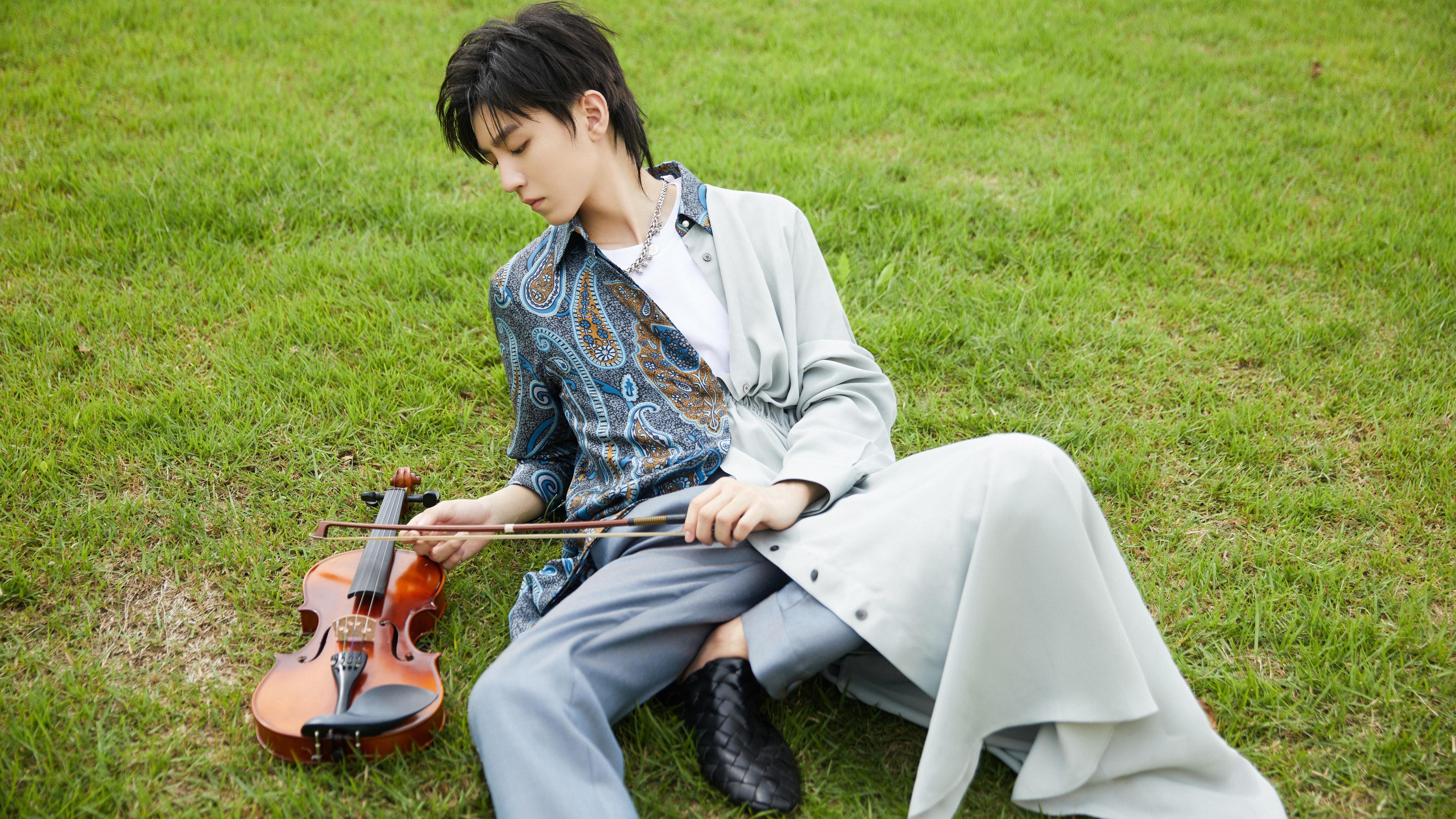 开云平台-冰与火之歌，厄瓜多尔的铁血压制与梅西的优雅绝杀