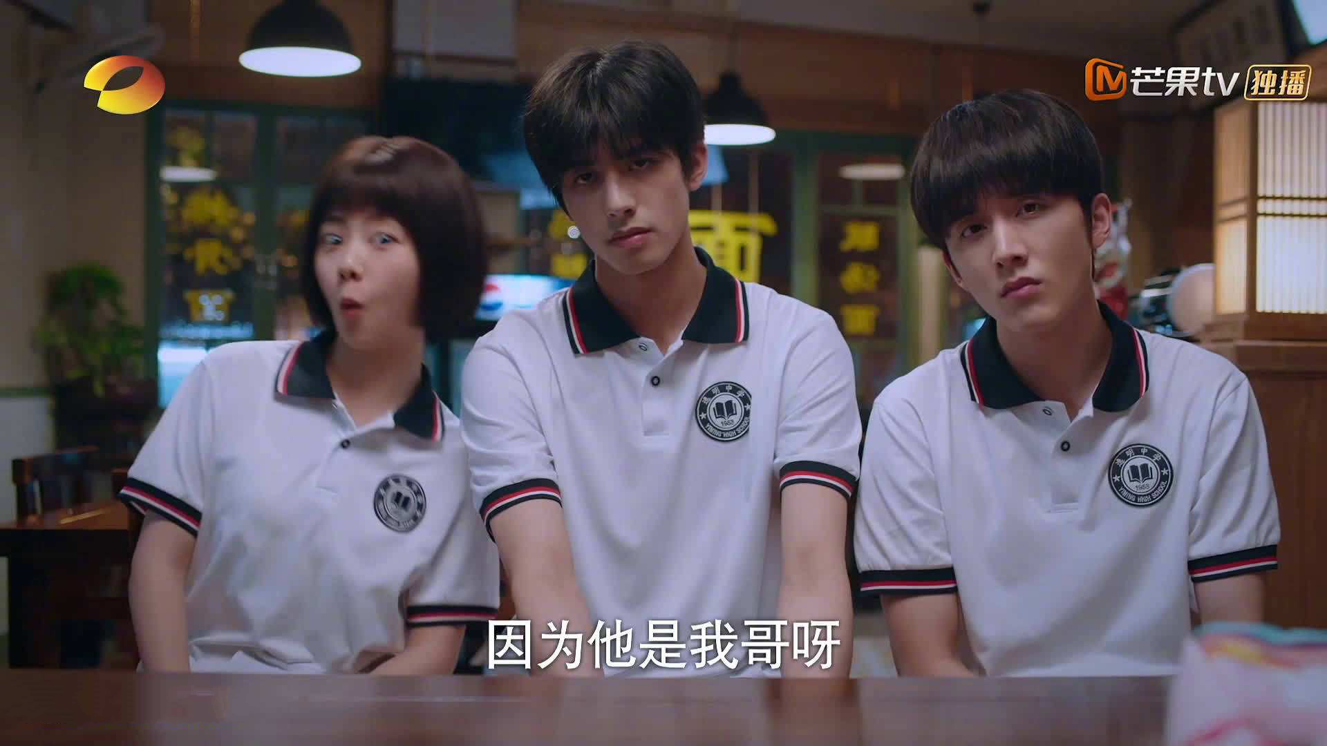 开云APP-绿茵场与篮球馆的交响，德甲争冠焦点战与北京队击溃篮网的激情篇章