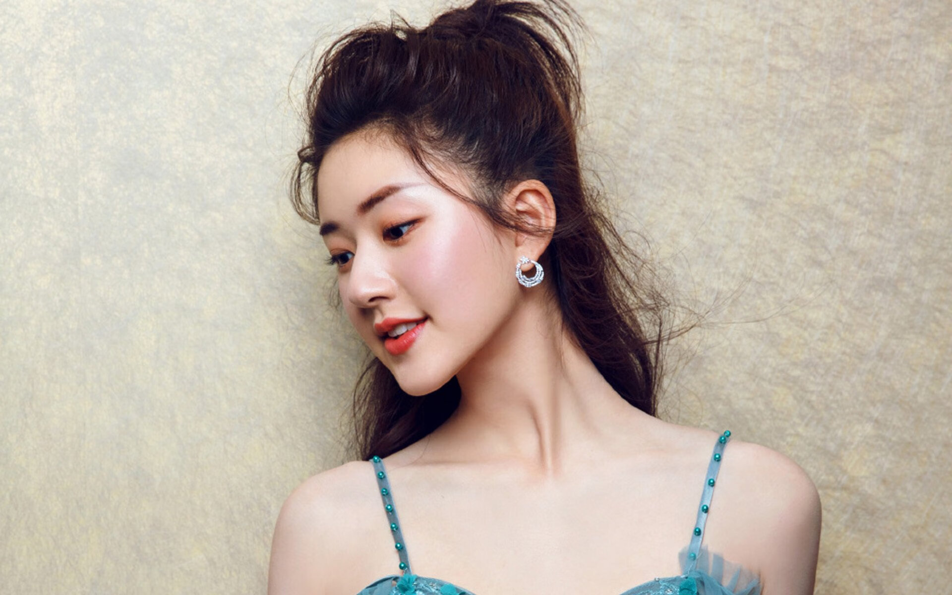 法比尼奥一锤定音,国际米兰技术性击倒荷兰足球哲学