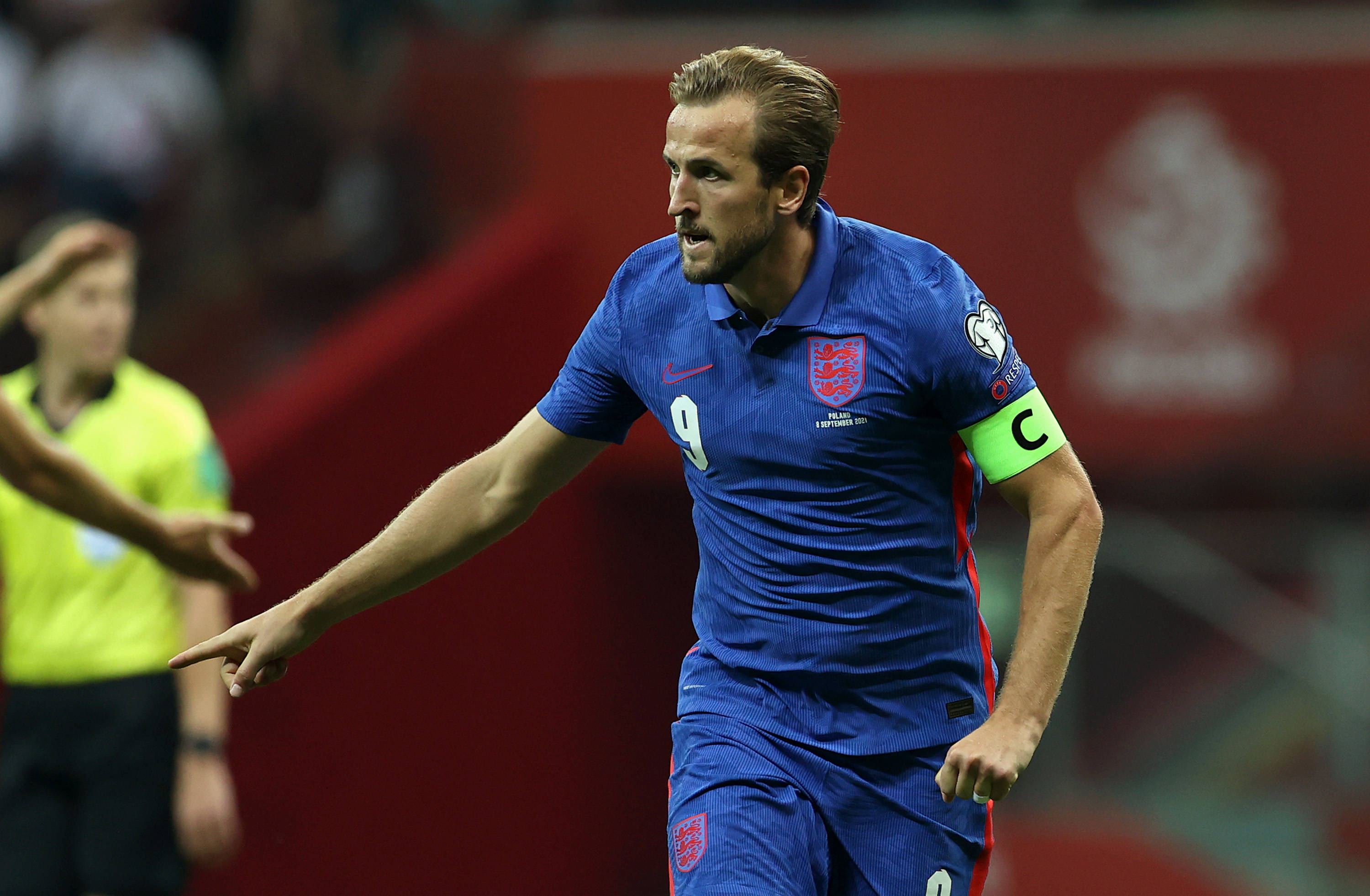 雷恩对阵佛罗伦萨，凯恩高光表现