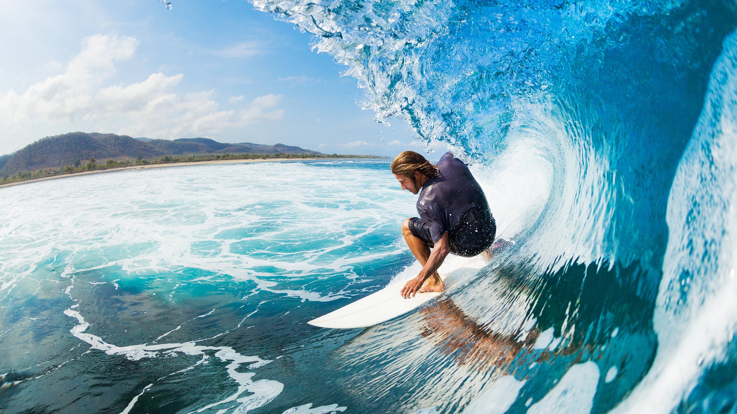 巴黎踏平苏格兰与卢卡库的国家德比统治，足球世界的双重震撼