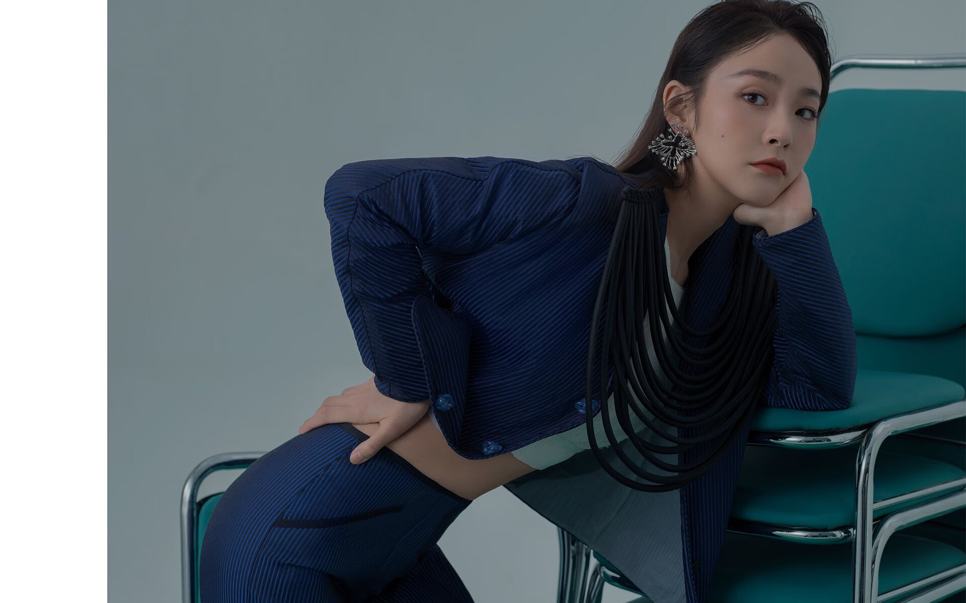 巴黎踏平苏格兰与卢卡库的国家德比统治，足球世界的双重震撼